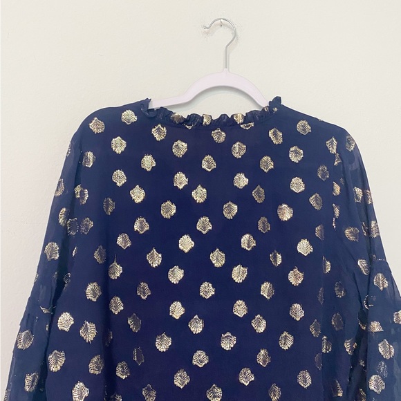 Lilly Pulitzer Giana Silk Blouse High Tide Gold Metallic Clip Navy Blue Size XL - Picture 9 of 11